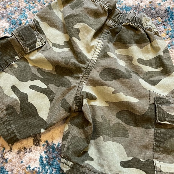 Cargo shorts ( boys ) 2T - Picture 2 of 11